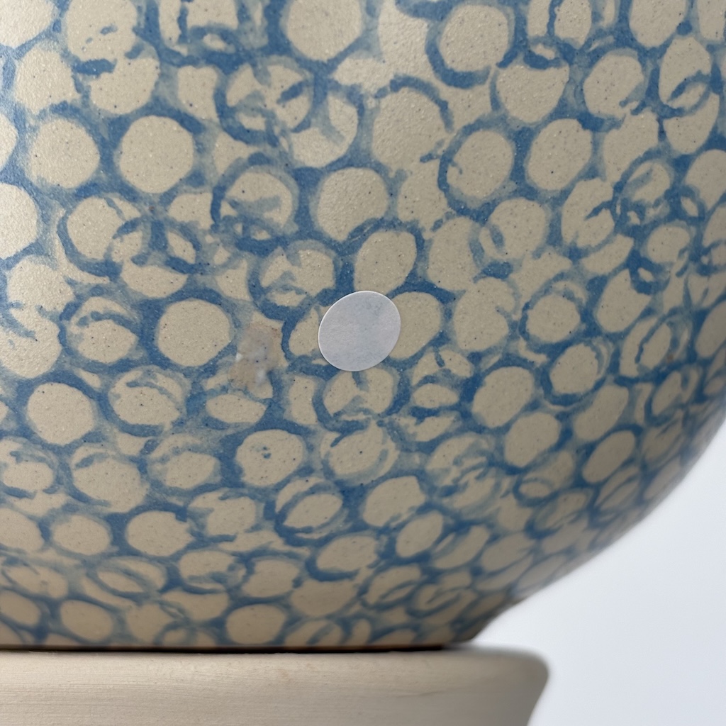 Pintade moyen modèle 2e choix Blanc moucheté Bleu Lavande MAT n°580 – Image 2